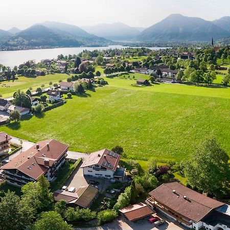 Homeoffice Und Auszeit Zu Zweit Am See By Stayfritz Bad Wiessee Extérieur photo